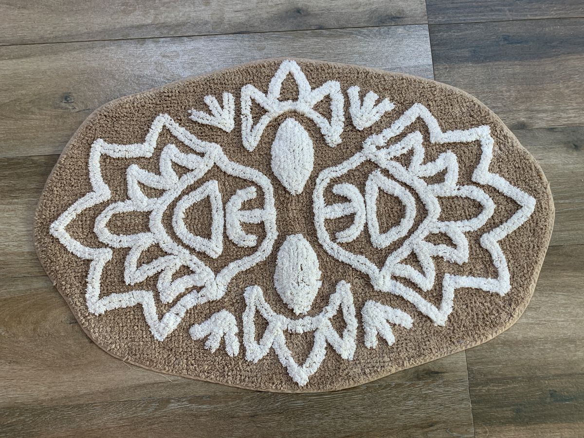 Soft Cotton bathmat with anti skid back