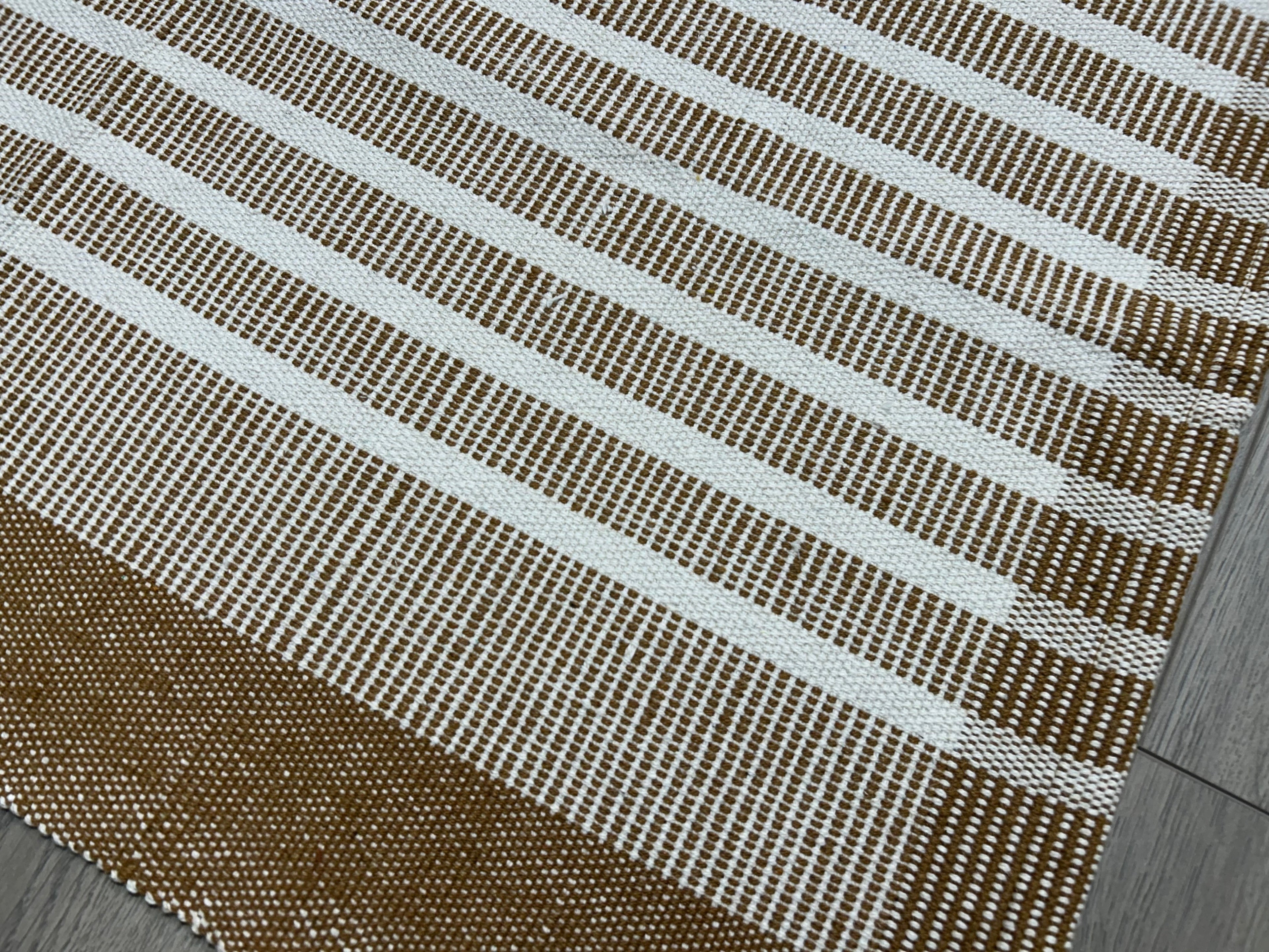 Woven Pattern Area Rug