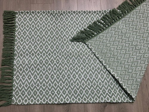 BED SIDE RUNNER